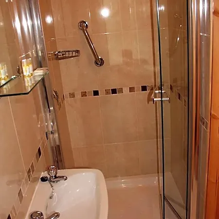 Algret House Panzió 4*