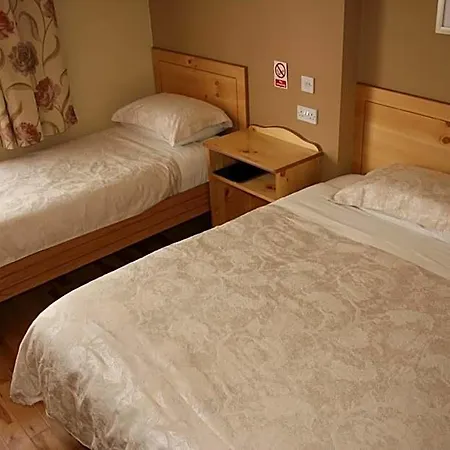 Algret House Bed & Breakfast 4*