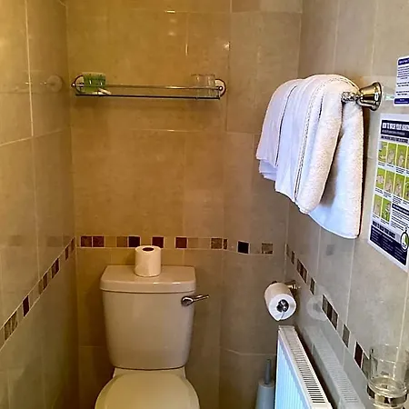 Algret House Bed & Breakfast 4*