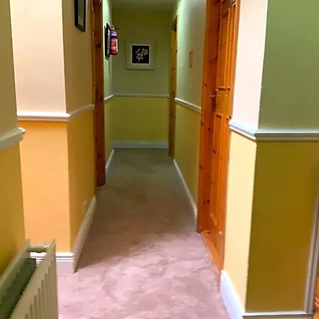 Algret House 4*