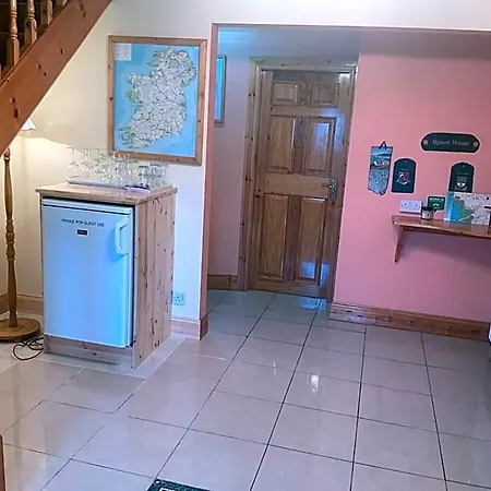 Algret House Bed & Breakfast 4*