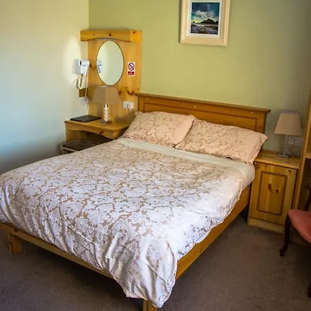 לינה וארוחת בוקר Algret House 4*