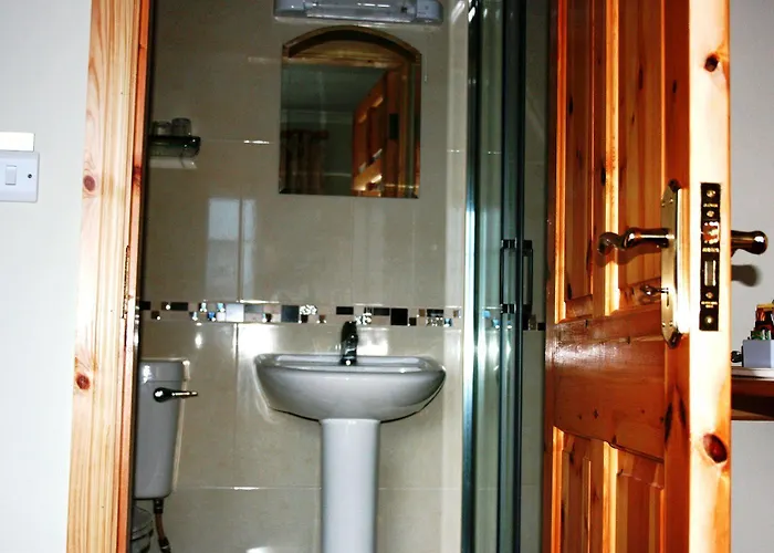 Algret House 4* 킬라니